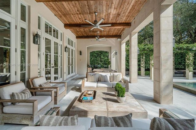 9741 W Suburban Drive, Pinecrest, FL 33156