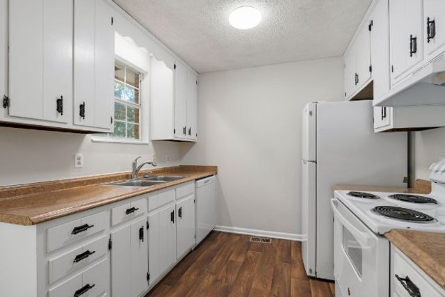 416 Ocala Ct, N, Nashville, TN 37211