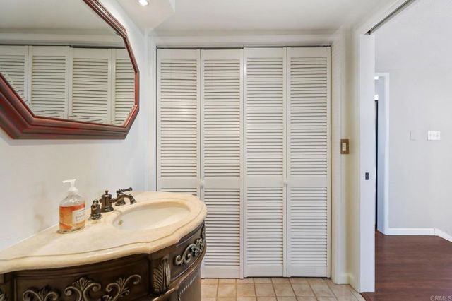 1607 Hunsaker Street, Oceanside, CA 92054