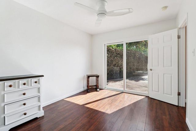 1607 Hunsaker Street, Oceanside, CA 92054