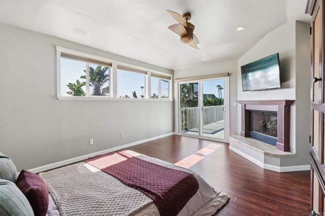 1607 Hunsaker Street, Oceanside, CA 92054