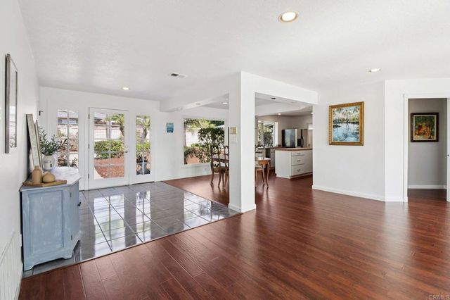 1607 Hunsaker Street, Oceanside, CA 92054