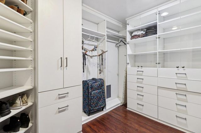 1607 Hunsaker Street, Oceanside, CA 92054