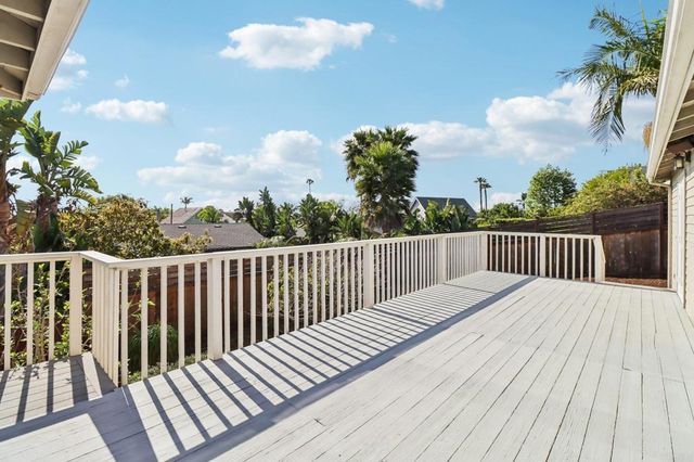 1607 Hunsaker Street, Oceanside, CA 92054