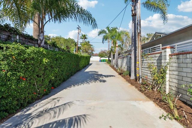 1607 Hunsaker Street, Oceanside, CA 92054