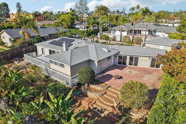 1607 Hunsaker Street, Oceanside, CA 92054