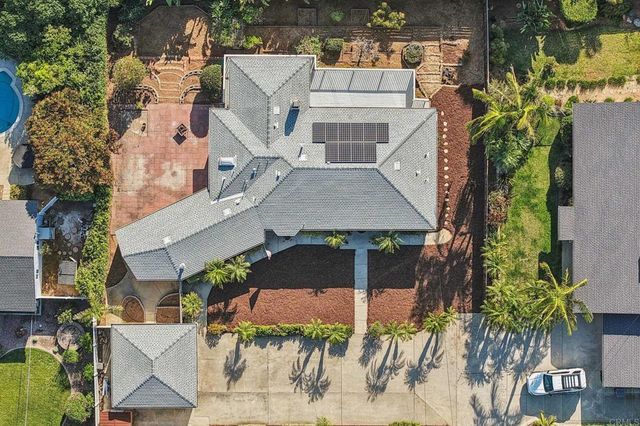 1607 Hunsaker Street, Oceanside, CA 92054