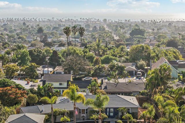 1607 Hunsaker Street, Oceanside, CA 92054