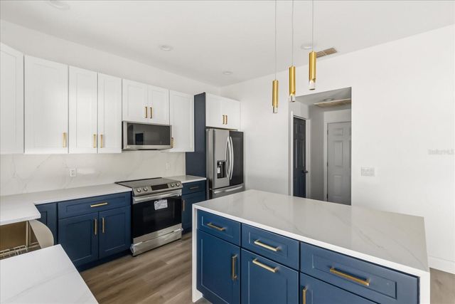 15663 DURANGO CIRCLE, Brooksville, FL 34604