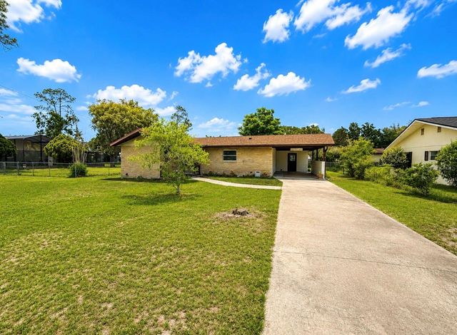 21171 SW HONEYSUCKLE STREET, Dunnellon, FL 34431