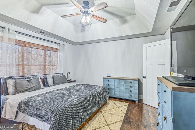 33 Thorntons Gap, Newnan, GA 30265