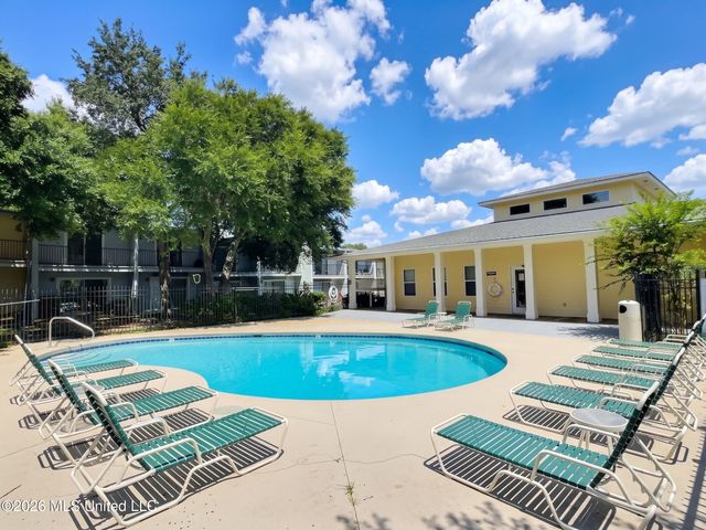 3230 Cumberland Road, 35, Ocean Springs, MS 39564
