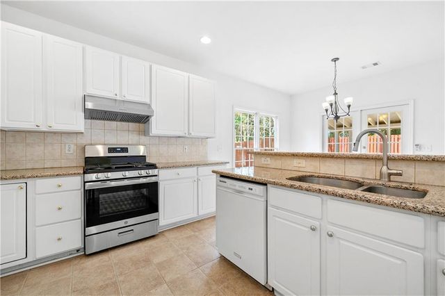 11100 Glenhurst Pass, Johns Creek, GA 30097