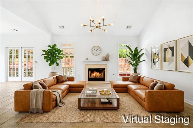 11100 Glenhurst Pass, Johns Creek, GA 30097