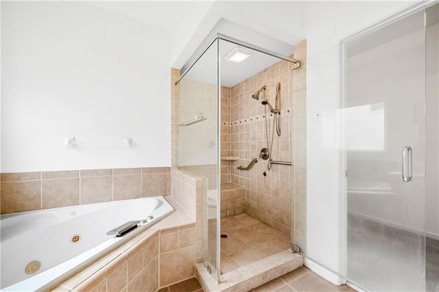 11100 Glenhurst Pass, Johns Creek, GA 30097