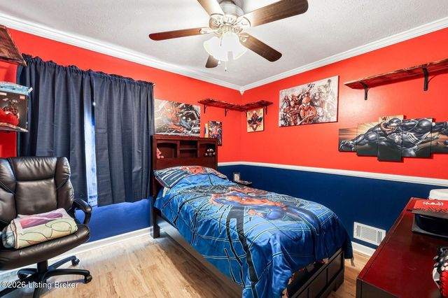 5404 Rayburn Rd, Louisville, KY 40272