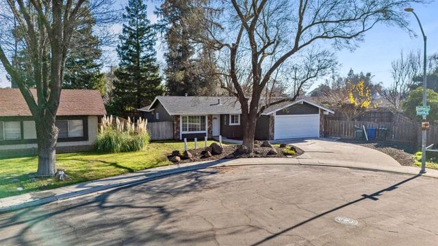 3212 Royalton Ave, Modesto, CA 95350