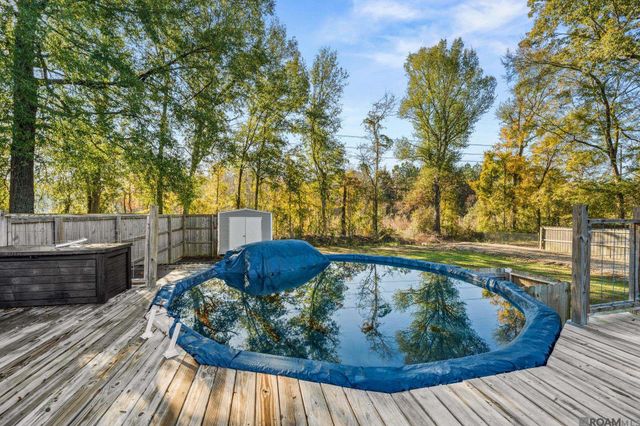 8114 Versailles Dr, Denham Springs, LA 70706