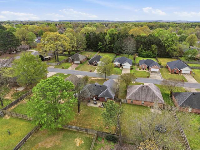 4430 Oregon Trail, Conway, AR 72034