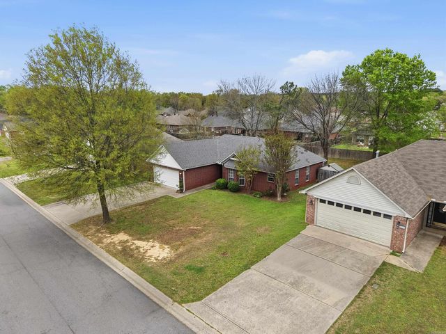 4430 Oregon Trail, Conway, AR 72034