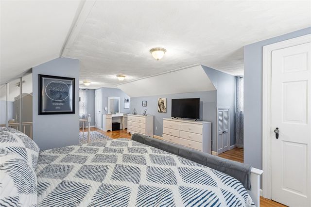 37 Grand Avenue, Pawtucket, RI 02861