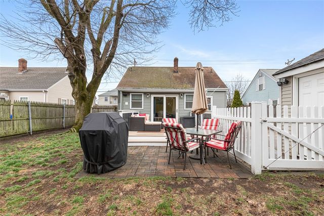 37 Grand Avenue, Pawtucket, RI 02861