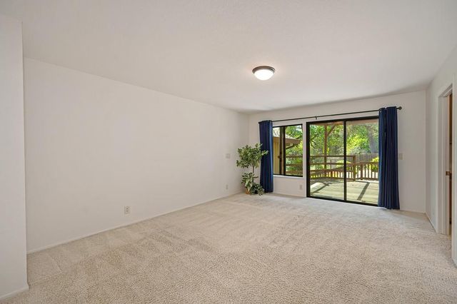 4821 Saint Thomas Dr, Fair Oaks, CA 95628