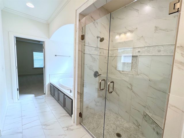 6601 S Indianwood Avenue, Broken Arrow, OK 74011