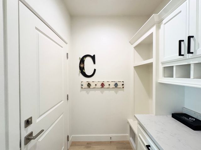 6601 S Indianwood Avenue, Broken Arrow, OK 74011