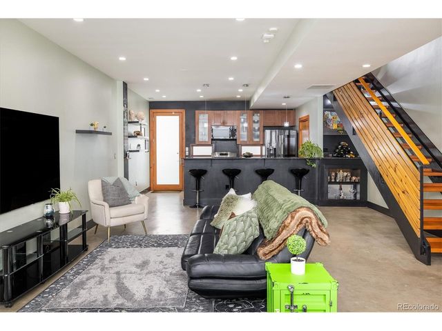 1544 Zenobia St 103, Denver, CO 80204