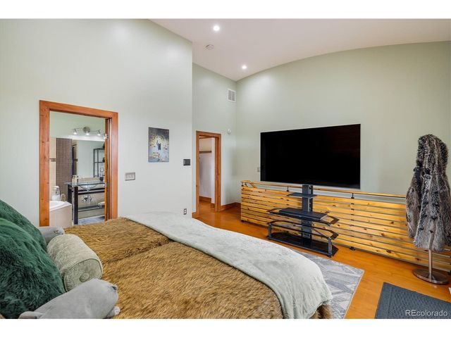 1544 Zenobia St 103, Denver, CO 80204