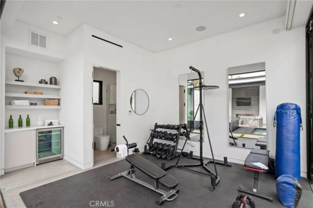 538 Alta Vista, Los Angeles, CA 90036