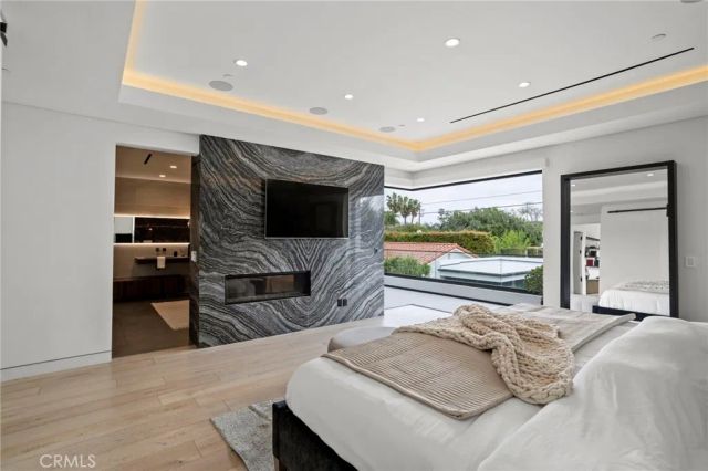538 Alta Vista, Los Angeles, CA 90036