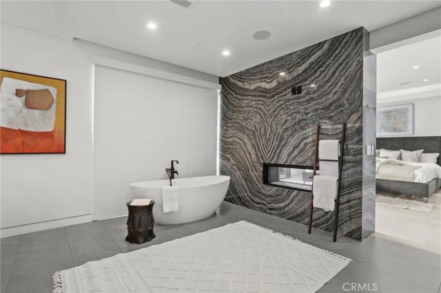 538 Alta Vista, Los Angeles, CA 90036