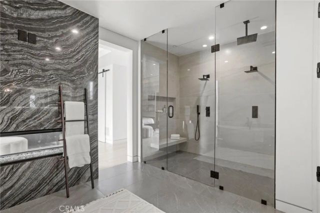 538 Alta Vista, Los Angeles, CA 90036