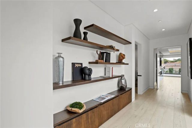 538 Alta Vista, Los Angeles, CA 90036
