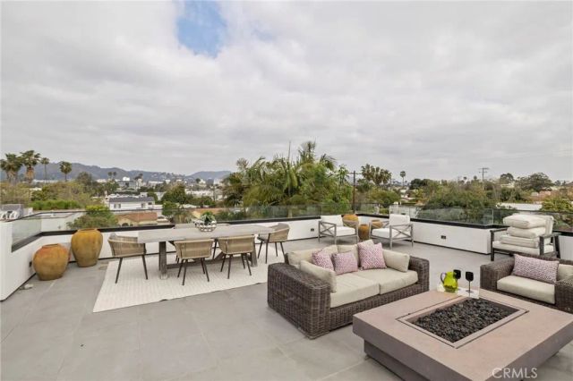 538 Alta Vista, Los Angeles, CA 90036