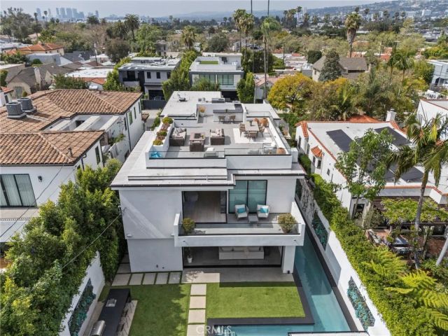 538 Alta Vista, Los Angeles, CA 90036