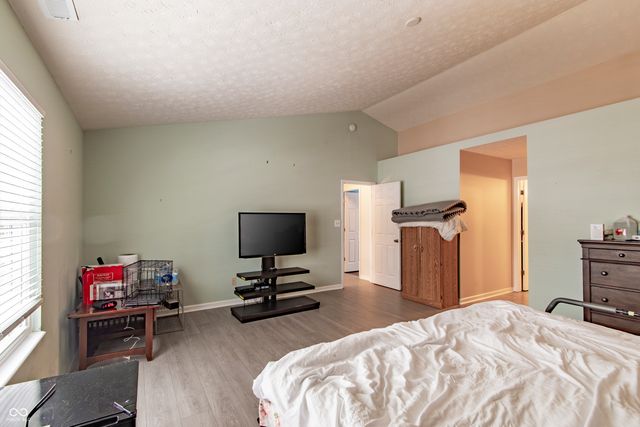 7138 Eagle Trace Way, Indianapolis, IN 46237