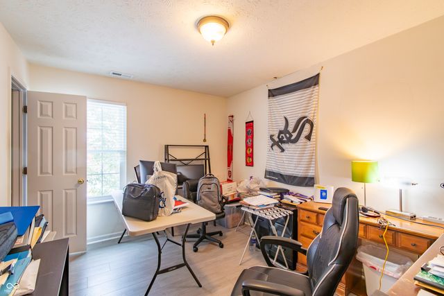 7138 Eagle Trace Way, Indianapolis, IN 46237