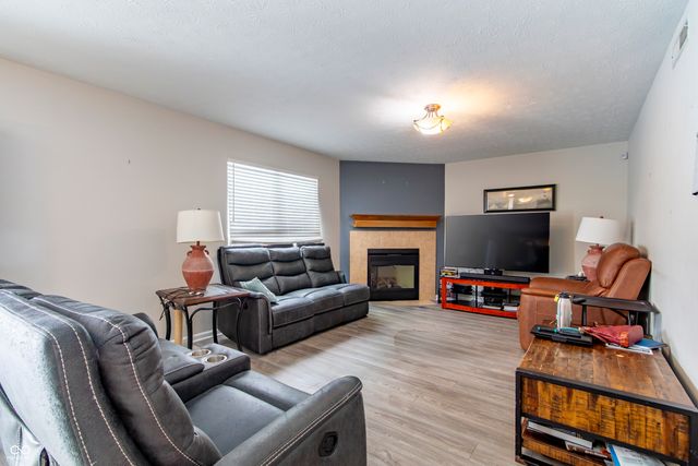 7138 Eagle Trace Way, Indianapolis, IN 46237