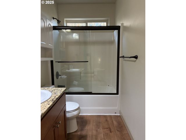 286 WINCHESTER CREEK Ave, Winchester, OR 97495