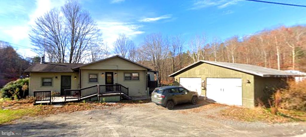 23 STEVENS POINT RD, Susquehanna, PA 18847