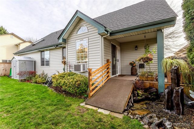 6112 Thornbury Court SE, Lacey, WA 98513