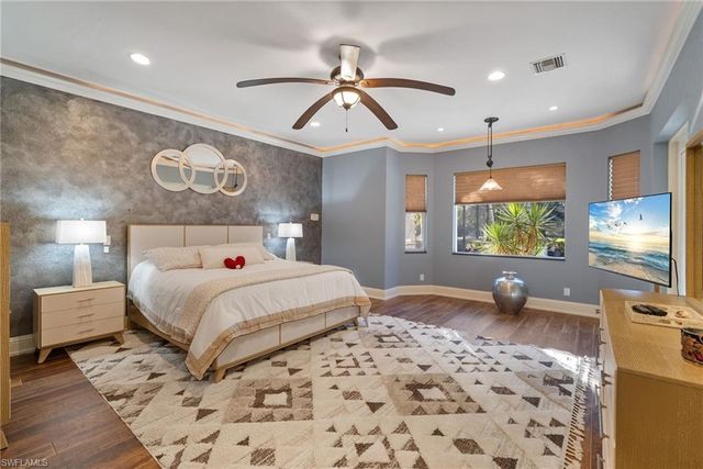 1805 Heritage TRL, Naples, FL 34112