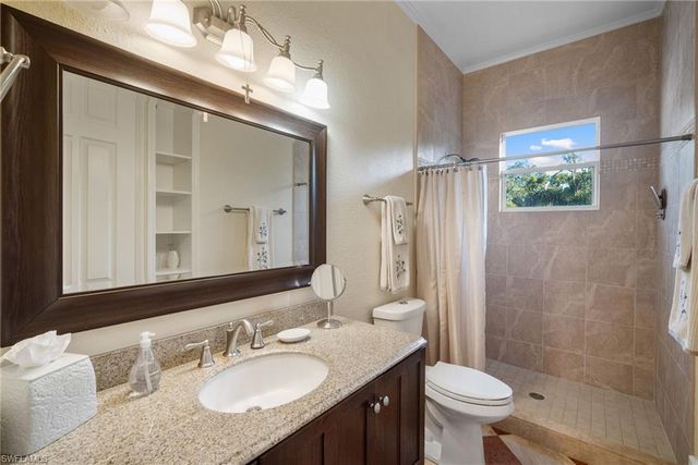 1805 Heritage TRL, Naples, FL 34112