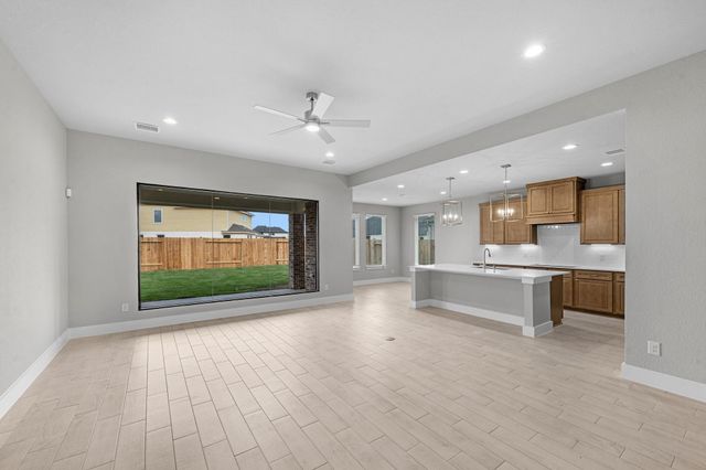 2934 Belle Tree Lane, Katy, TX 77493