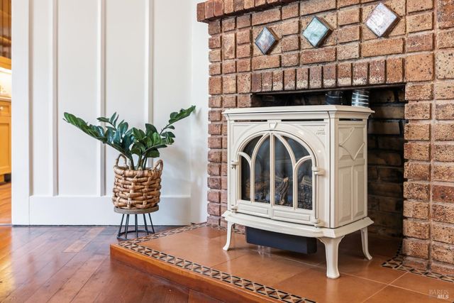 31 Rowland Ct, San Anselmo, CA 94960