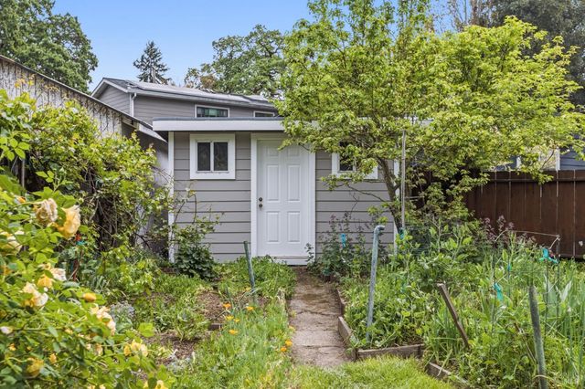 31 Rowland Ct, San Anselmo, CA 94960
