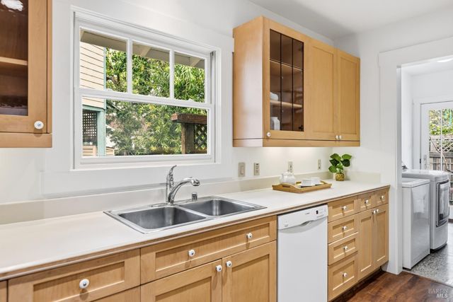 31 Rowland Ct, San Anselmo, CA 94960